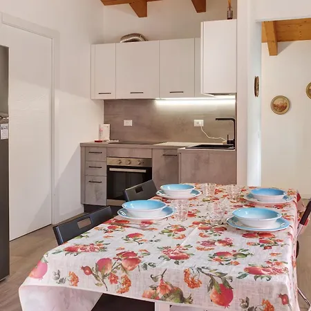 Gaia Apartament *